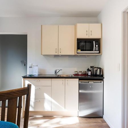 Modern Private Apartment Wanaka Exteriör bild