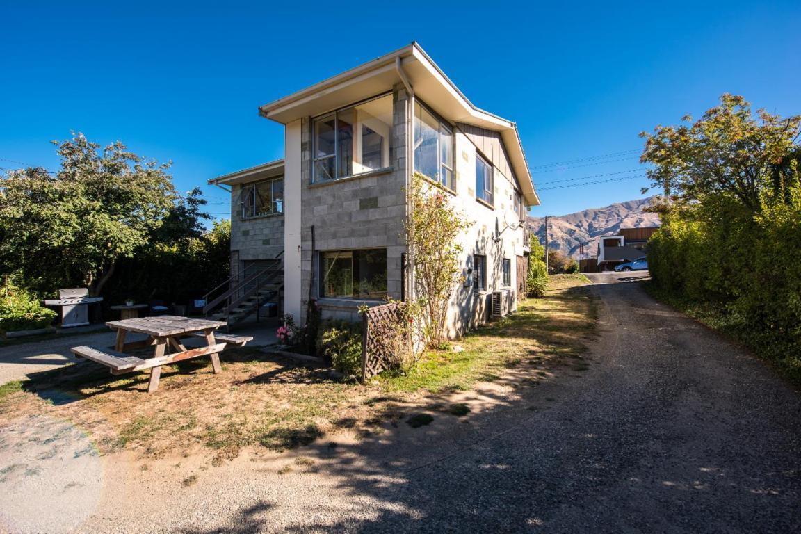 Modern Private Apartment Wanaka Exteriör bild
